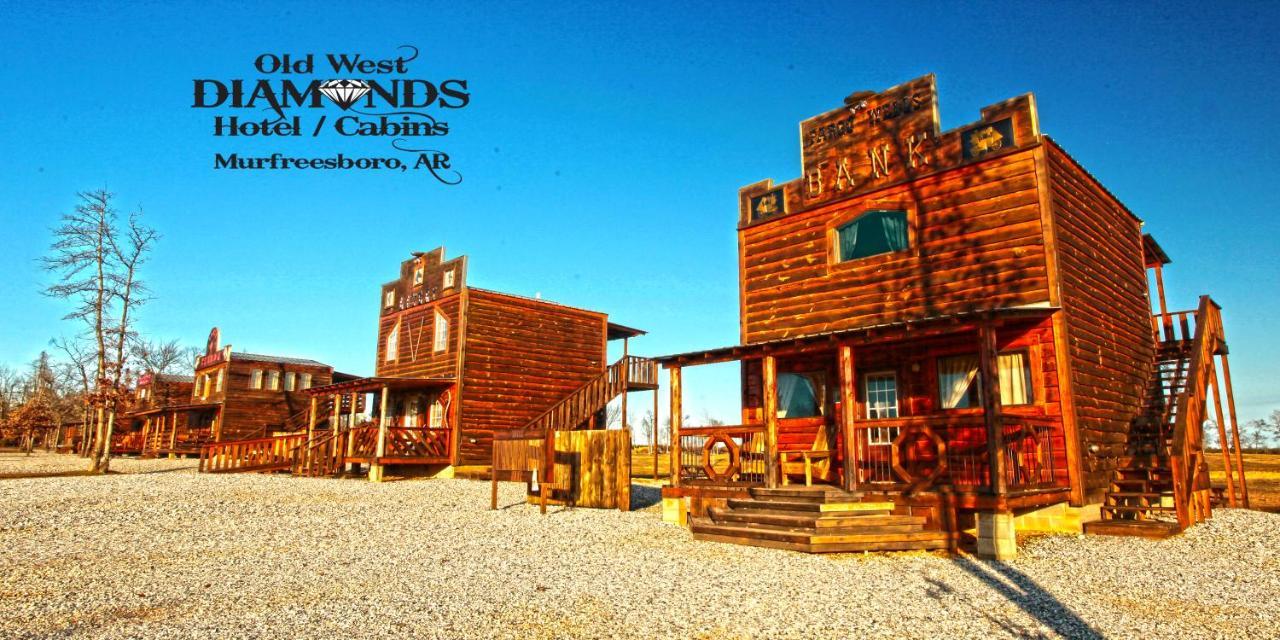 Hotel Diamonds Old West Murfreesboro Esterno foto